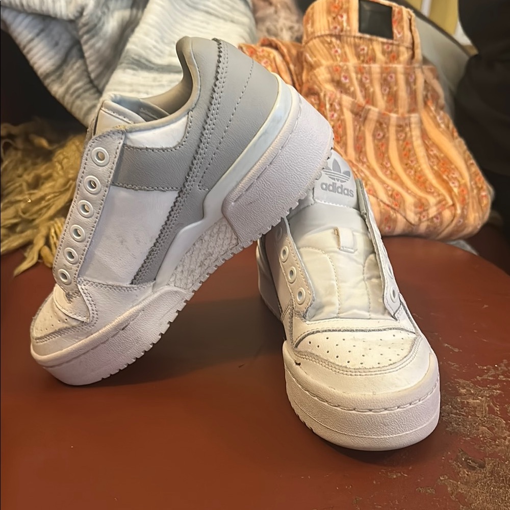 Adidas White Sneakers Classic Design